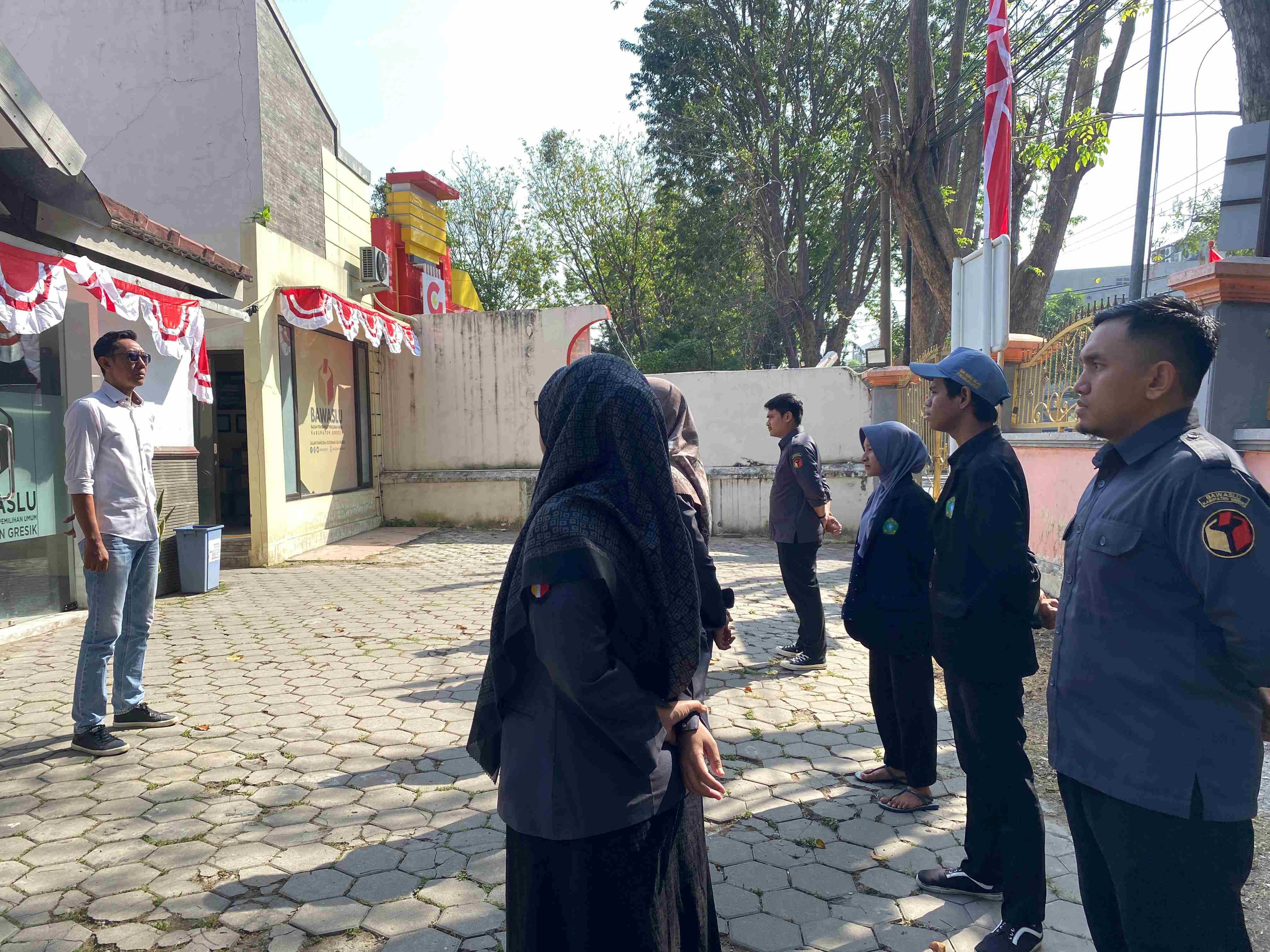 Bawaslu Gresik gelar apel pagi 