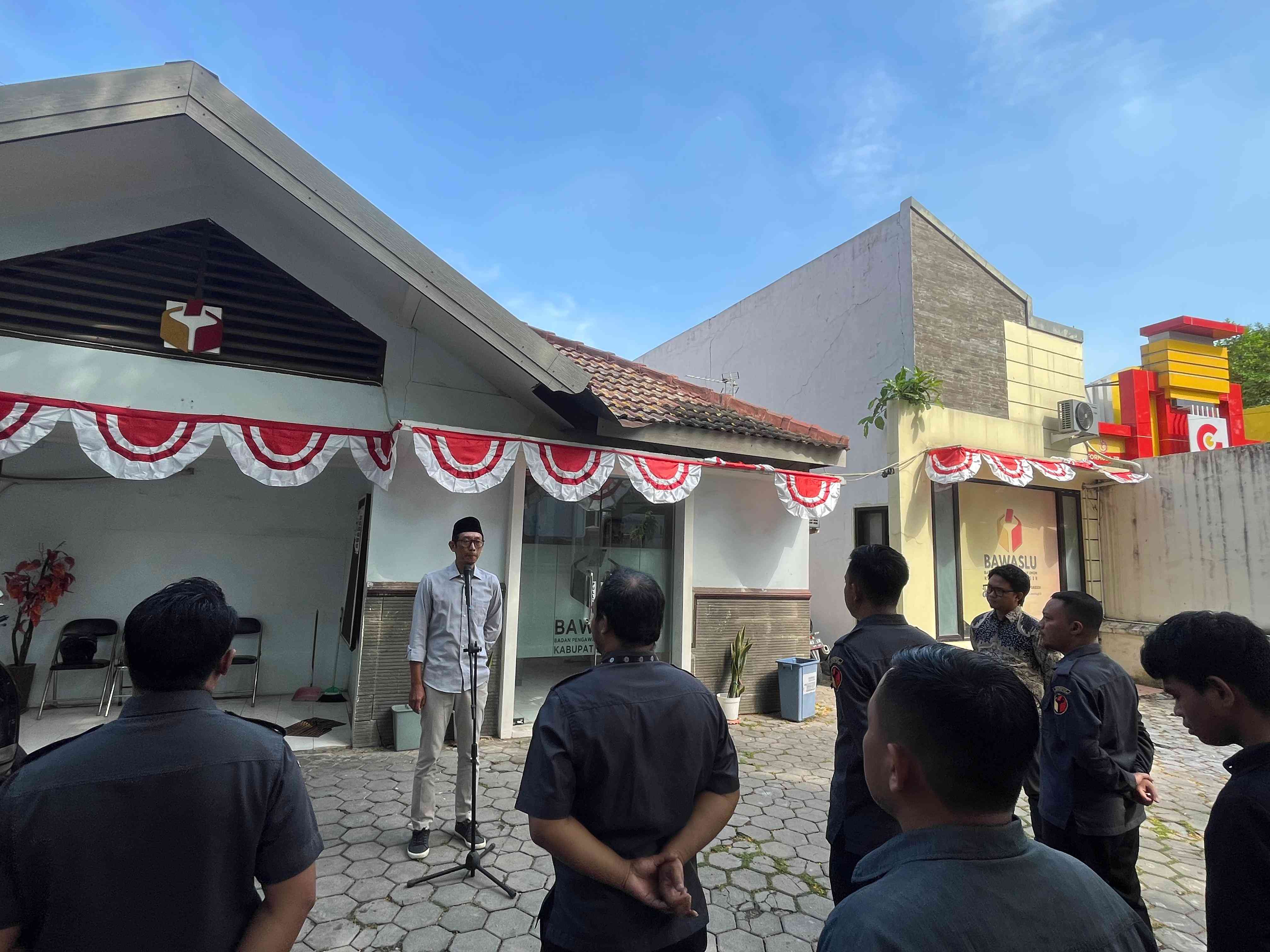 apel pagi Bawaslu Gresik