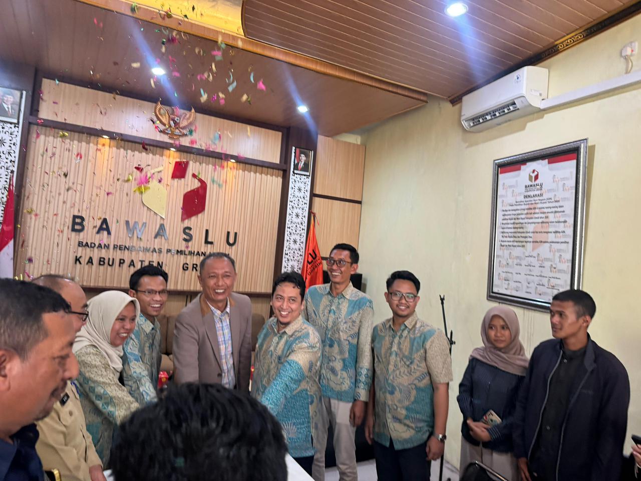 launching pegiat publik