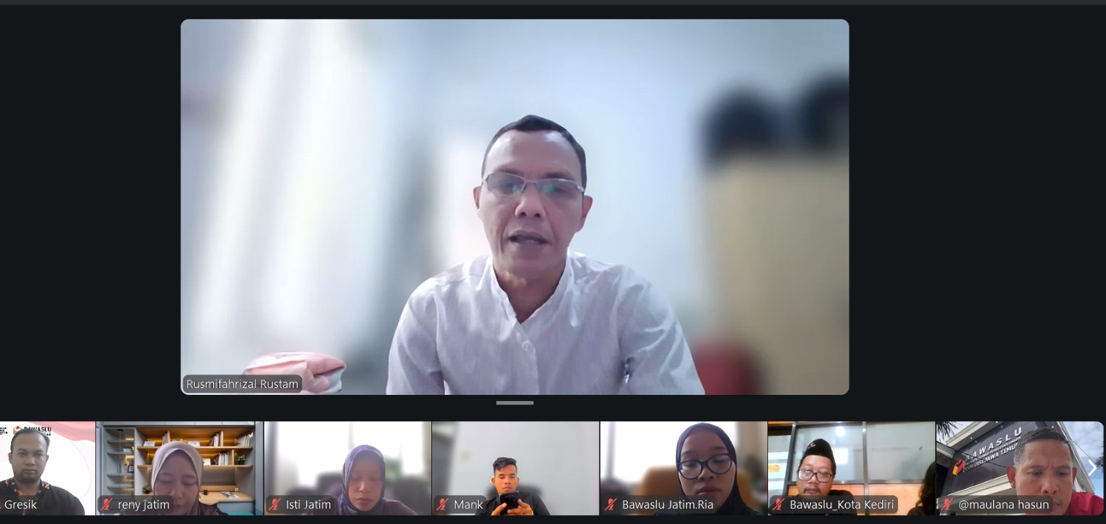 Rapat Daring Bawaslu Jatim