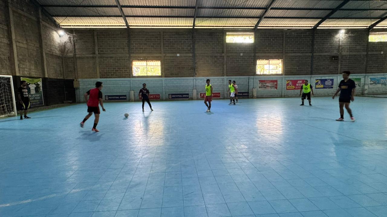 Bawaslu Gresik Gelar Fun Match Futsal