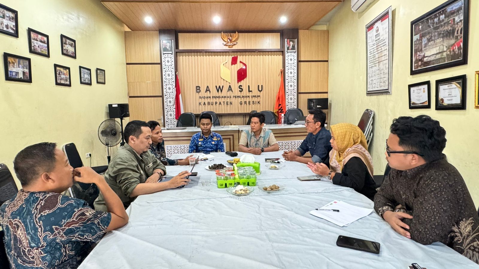 Rapat Pleno Bawaslu Gresik