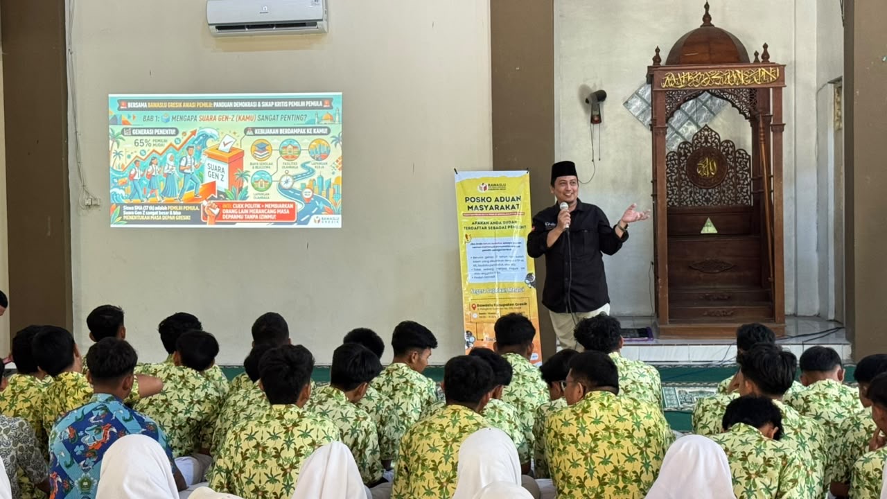 Bawaslu Goes to school