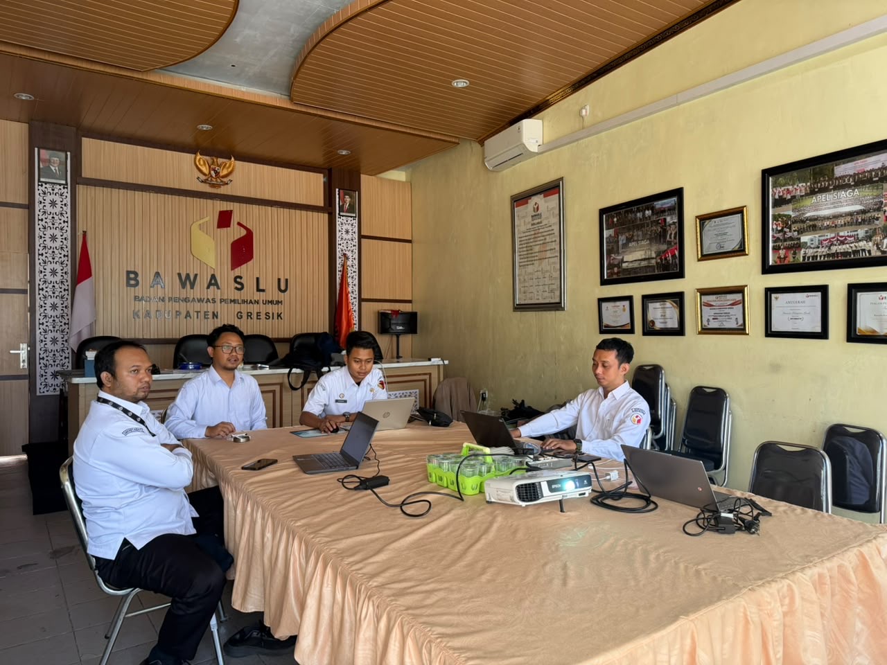 Rapat Internal