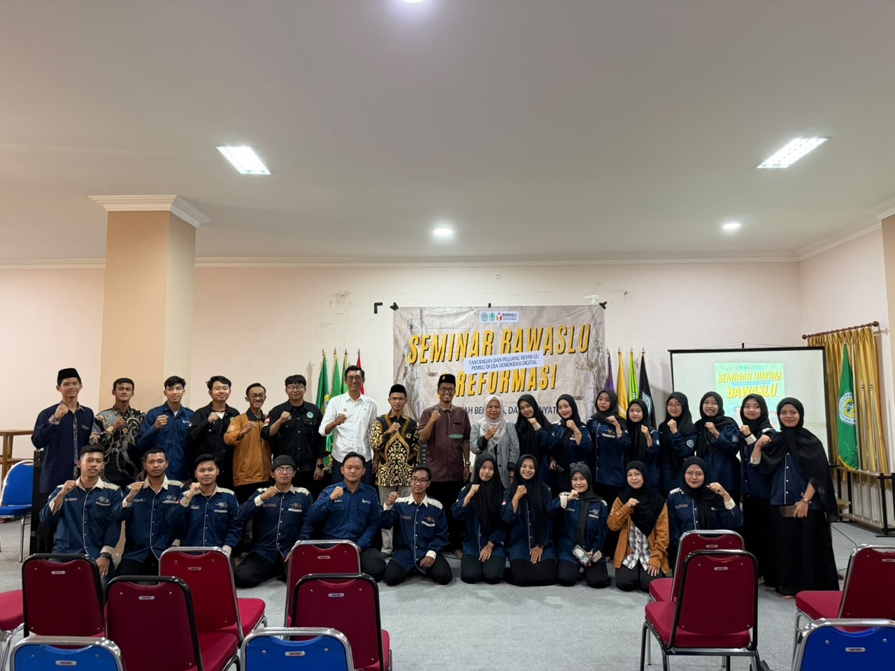 Bawaslu Gresik melakukan sosialisasi pengawasan partisipatif di Uq