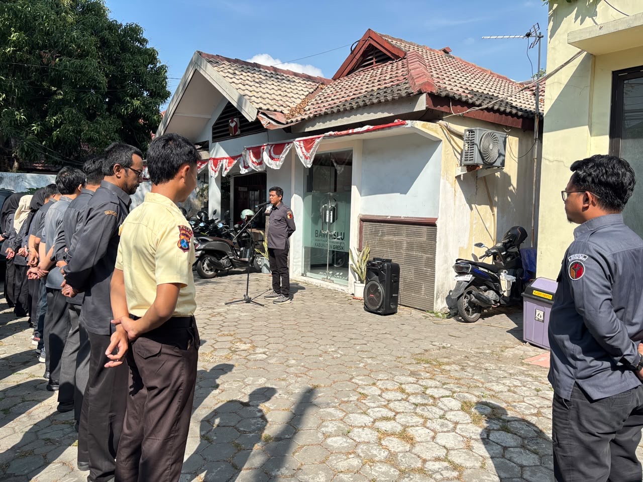 Apel senin Bawaslu Gresik