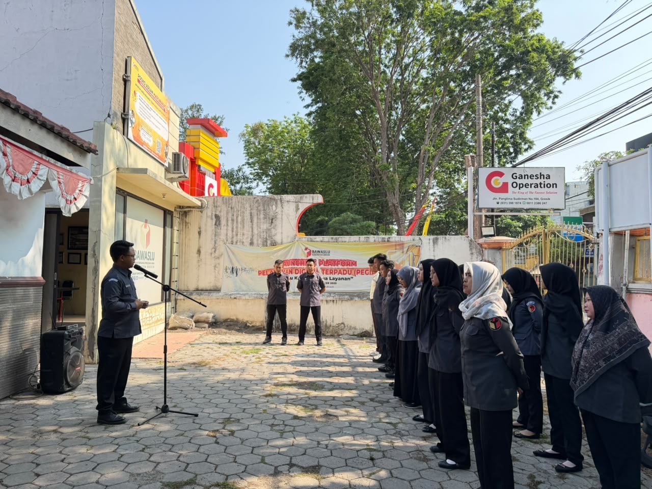 Bawaslu Gresik apel
