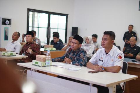 Bawaslu Gresik dalam rapat pleno pdpb tw 3