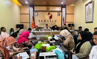 Bawaslu Gresik dalam Rapat Persiapan penyusunan Daftar Pemilih Hasil Pemutakhiran