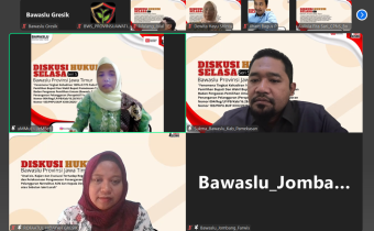 Bawaslu Gresik Ikuti Diskusi Hukum