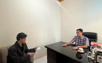 Habibur Rohman menerima wawancara mahasiswa UINSA