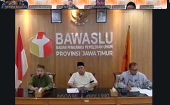 zoom Bawaslu Jatim