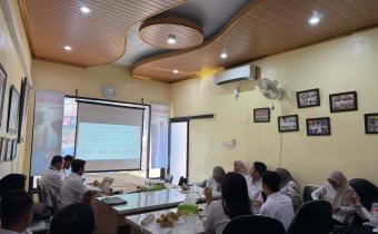 Diskusi Mingguan