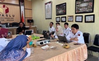 Diskusi Mingguan