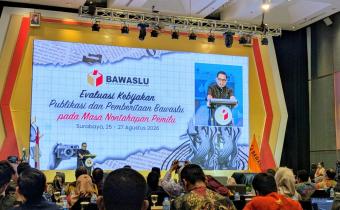 Ketua komisi 2 dpr ri