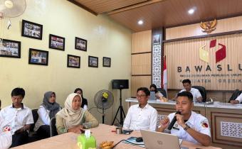 Diskusi mingguan